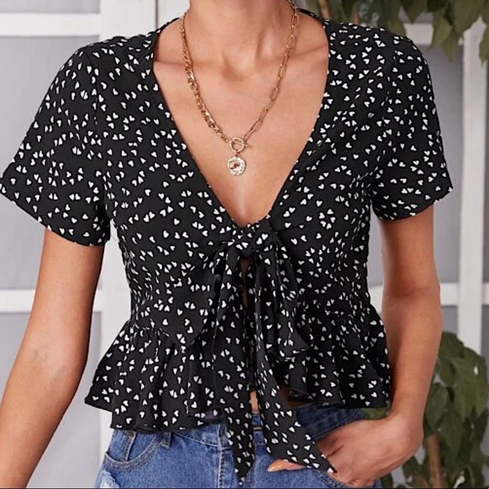 SHEIN NWOT front tie heart print blouse top XL